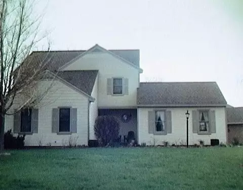 601 Somerset Dr, Slingerlands, NY 12159 photo 1