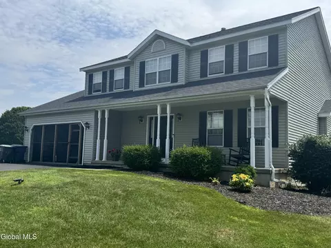 3 Buttercup Ct, Waterford, NY 12188