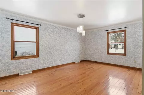 Living - 36 Dunwoodie Rd, Glenmont, NY 12077 photo 1 of 3