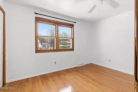 Bedroom - 36 Dunwoodie Rd, Glenmont, NY 12077 photo 1 of 6