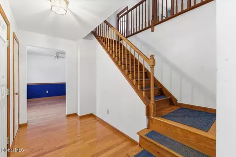 Entry Way - 36 Dunwoodie Rd, Glenmont, NY 12077 photo 1 of 1