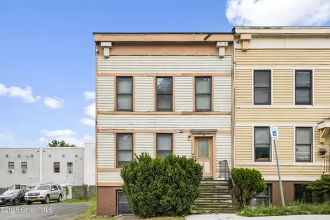 24 Delaware St, Albany, NY 12202