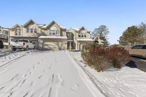 3 Pine Ridge Rd, Saratoga Springs, NY 12866