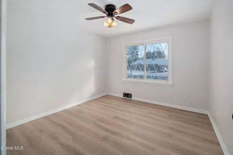 Bedroom - 7 Mullen Dr, Schenectady, NY 12306 photo 1 of 7
