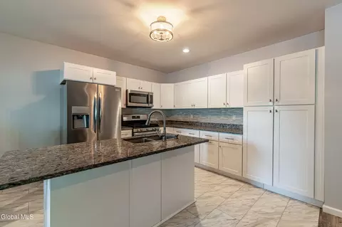 83 2nd Ave, Troy, NY 12180 photo 12