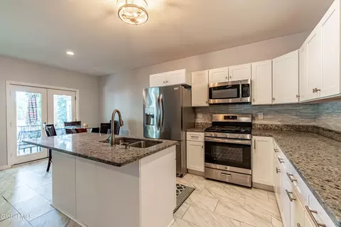 83 2nd Ave, Troy, NY 12180 photo 13