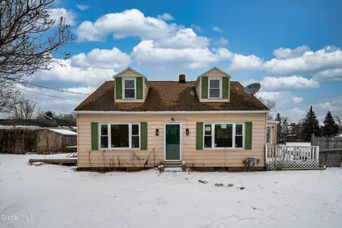 35 Conliss Ave, Cohoes, NY 12047