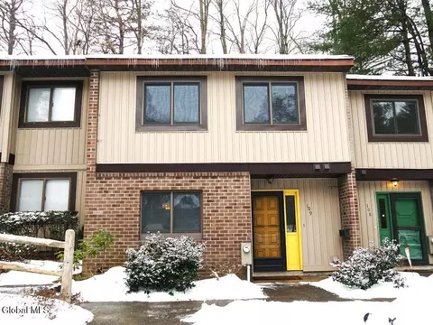 109 Knollwood Ter, Albany, NY 12203