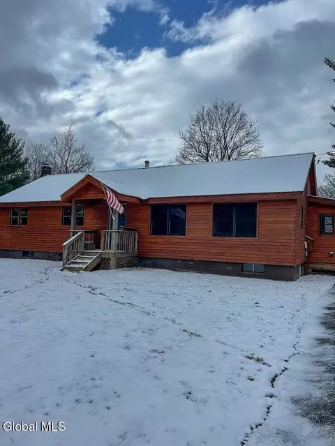 287 Bird Pond Rd, North Creek, NY 12853