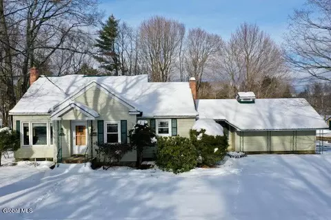 23 Marion Ave, North Creek, NY 12853