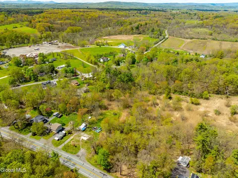 983 River Rd, Selkirk, NY 12158 photo 3