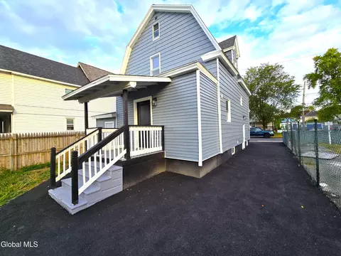 Exterior - 6 Elbert St, Schenectady, NY 12304 photo 5 of 6