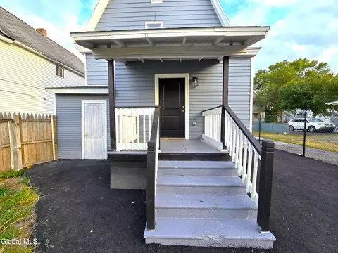 Exterior - 6 Elbert St, Schenectady, NY 12304 photo 6 of 6