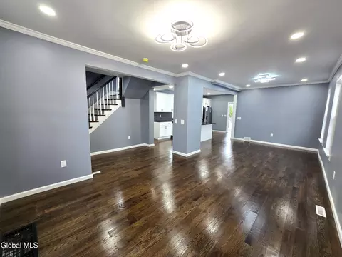 Living - 6 Elbert St, Schenectady, NY 12304 photo 3 of 4