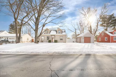 1956 Clement Rd, Schenectady, NY 12303