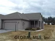 26 Secretariat Ln, Saratoga Springs, NY 12866