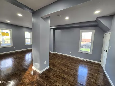 Living - 910 Gerling St, Schenectady, NY 12308 photo 5 of 5