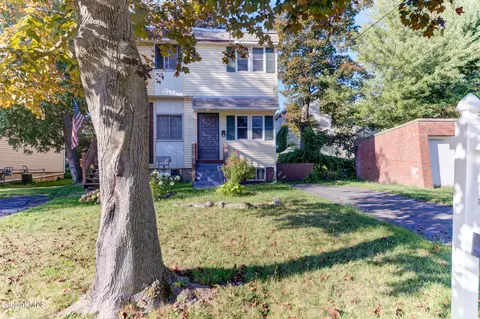 326 Cortland St # J, Albany, NY 12208