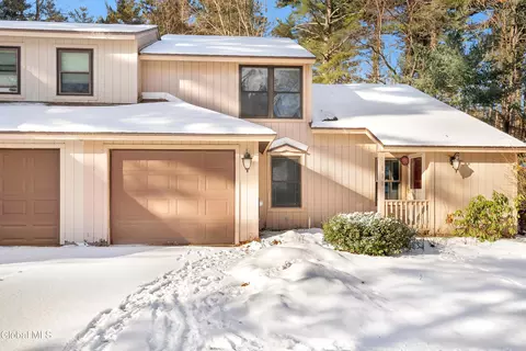 130 Thimbleberry Rd, Malta, NY 12020