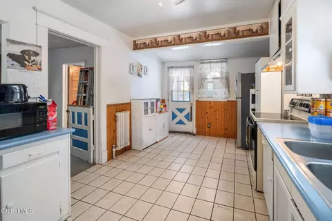 Kitchen - 841 Harrison Ave, Schenectady, NY 12306 photo 3 of 3