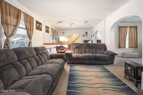 Living - 841 Harrison Ave, Schenectady, NY 12306 photo 2 of 3