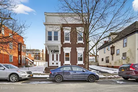 1428 1st Ave, Watervliet, NY 12189