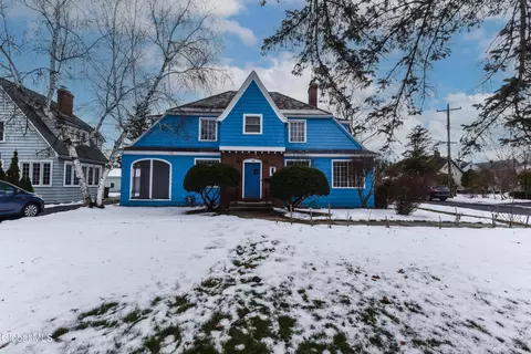 194 S Main Ave, Albany, NY 12208