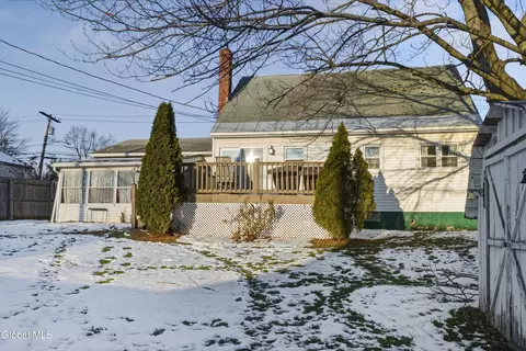 Exterior - 2564 Consaul Rd, Schenectady, NY 12304 photo 6 of 6
