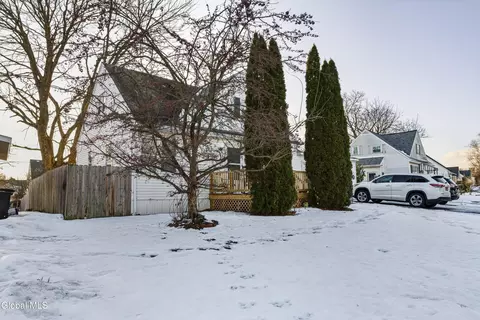 Exterior - 2564 Consaul Rd, Schenectady, NY 12304 photo 2 of 6