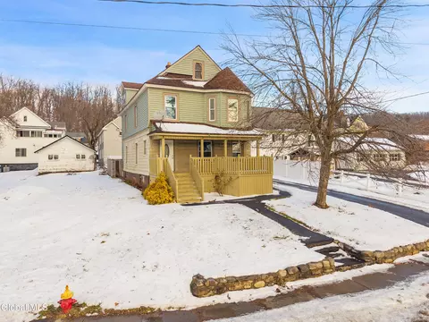 455 Division St, Amsterdam, NY 12010