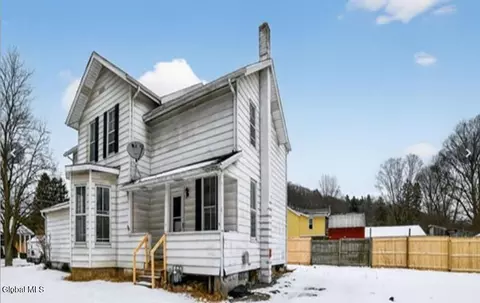 62 George St, Owego, NY 13827