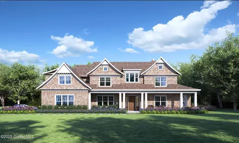 31 Aurora Ave, Saratoga Springs, NY 12866