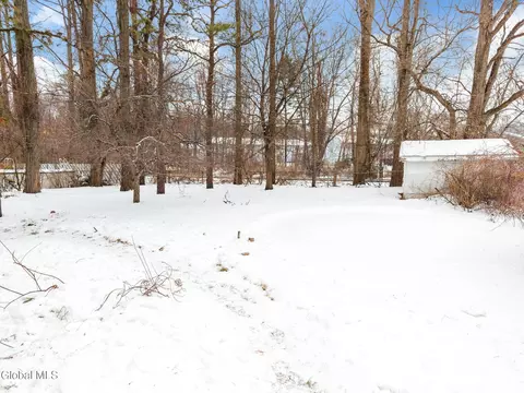 Exterior - 120 E Palmer Ave, Schenectady, NY 12303 photo 4 of 5