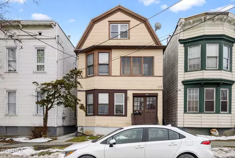 558 Washington Ave, Albany, NY 12203