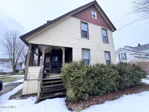 20 Union St, Fultonville, NY 12072