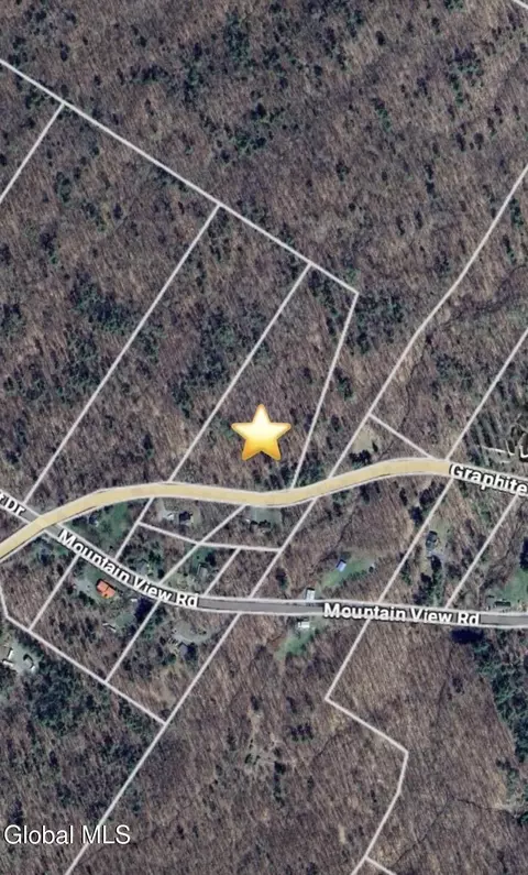 L18.4 Graphite Mountain Road, Hague, NY 12836