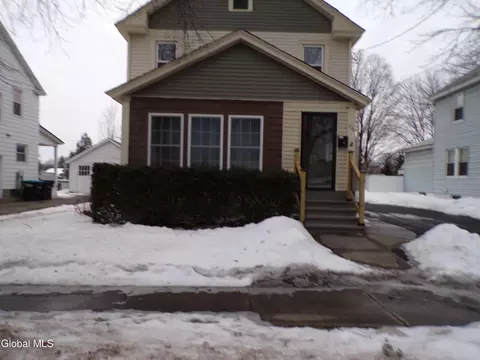 136 Sherman Ave, Glens Falls, NY 12801
