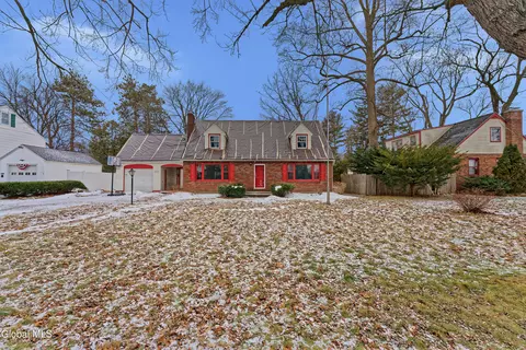 223 Broad St, Scotia, NY 12302