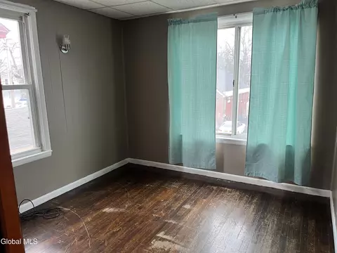 1719 Oneida St, Schenectady, NY 12308 photo 16