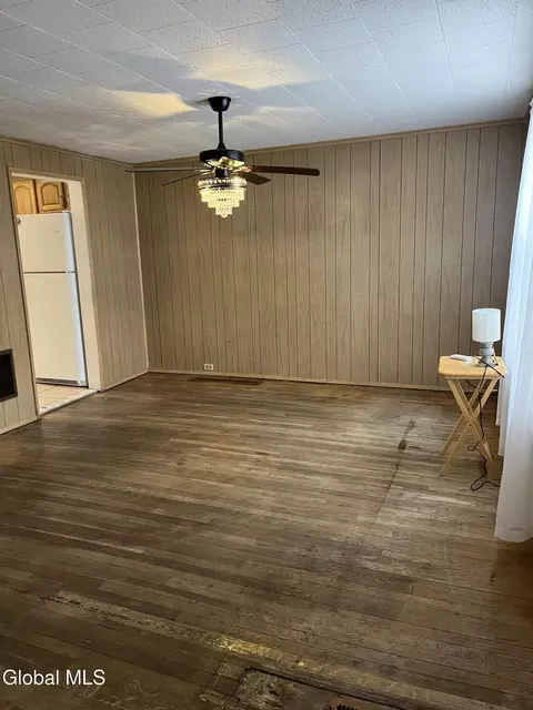 1719 Oneida St, Schenectady, NY 12308 photo 8