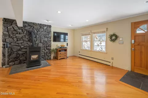 110 Madison Ter, Cobleskill, NY 12043 photo 13