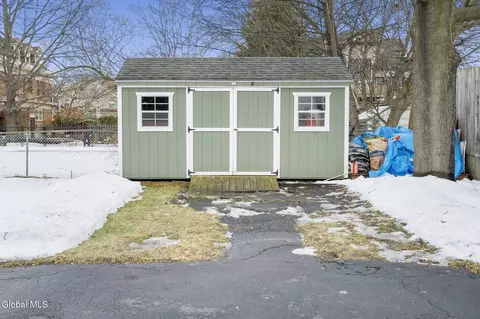 Exterior - 1306 Union St, Schenectady, NY 12308 photo 10 of 10