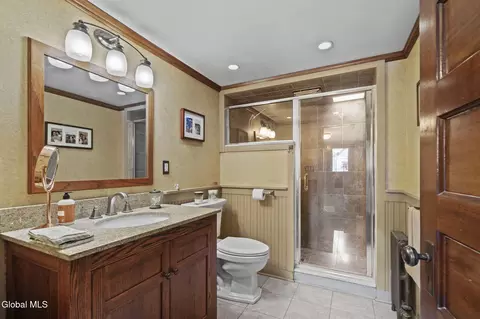 Bath - 1306 Union St, Schenectady, NY 12308 photo 1 of 5