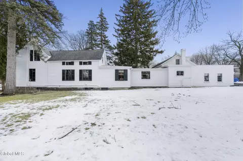 Exterior - 1306 Union St, Schenectady, NY 12308 photo 7 of 10