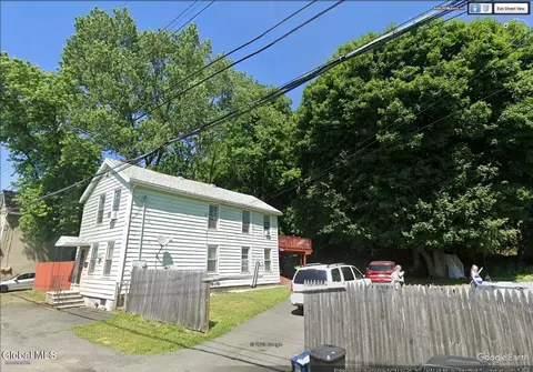 408 Williams St, Troy, NY 12180