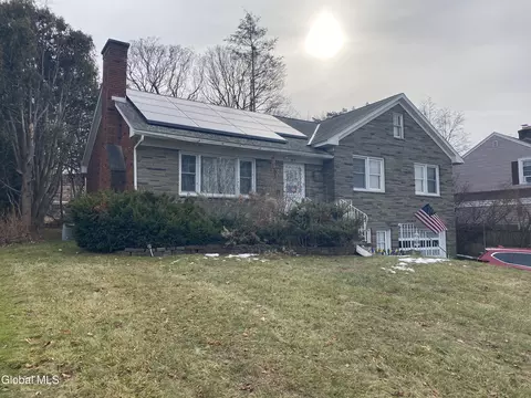 Exterior - 1614 Wendell Ave, Schenectady, NY 12308 photo 2 of 7