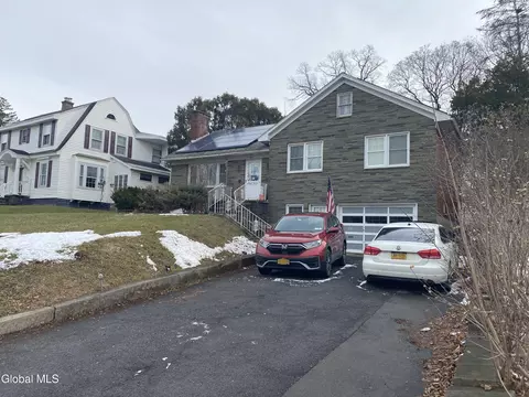 Exterior - 1614 Wendell Ave, Schenectady, NY 12308 photo 3 of 7
