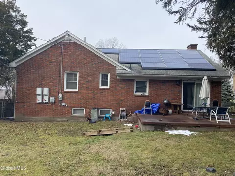 Exterior - 1614 Wendell Ave, Schenectady, NY 12308 photo 4 of 7
