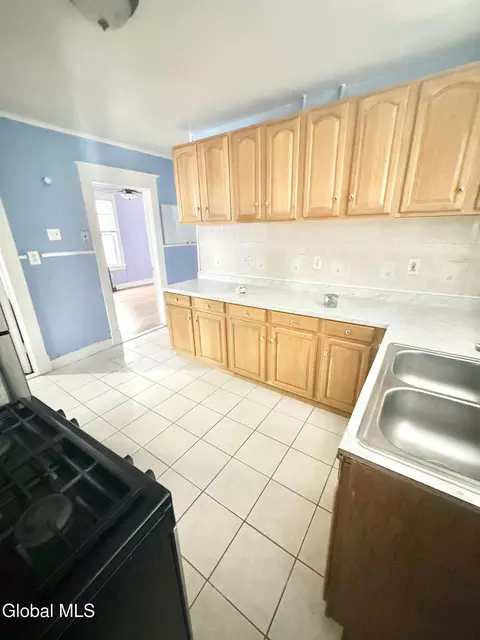 Kitchen - 5 Hawk St, Schenectady, NY 12307 photo 3 of 5