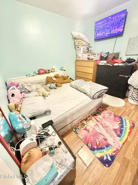 Bedroom - 5 Hawk St, Schenectady, NY 12307 photo 4 of 4